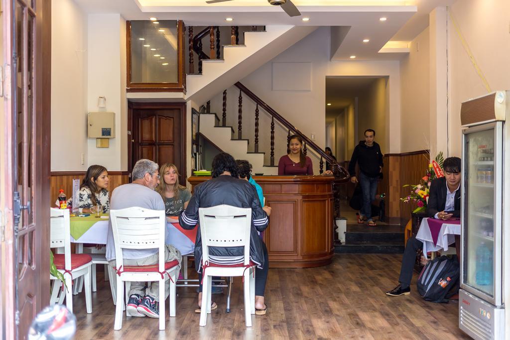 The Family Hotel Хоян Екстер'єр фото