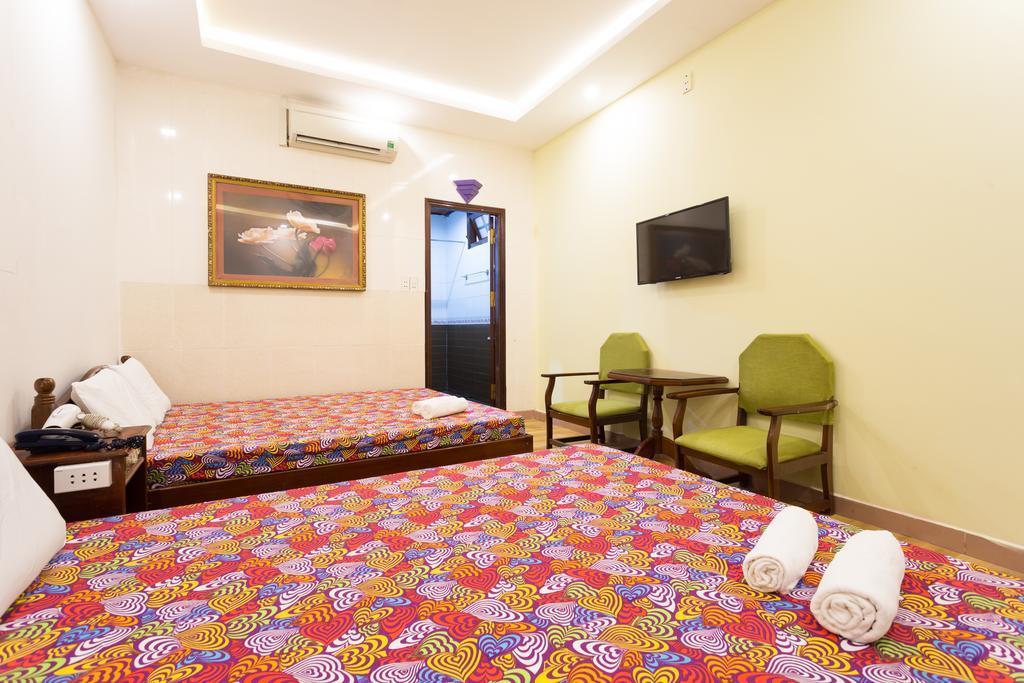 The Family Hotel Хоян Екстер'єр фото